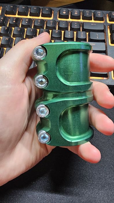 Zacisk Apex Lite SCS Green do hulajnogi