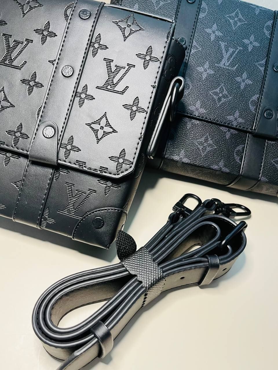 Сумка Louis Vuitton