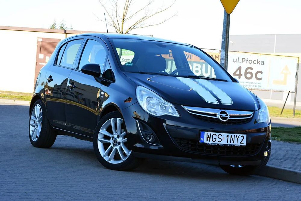 Opel Corsa LIFT ** 5 DRZWI** 1,4 BENZ. ** SATELLITE ** Zarejestrowana w PL!