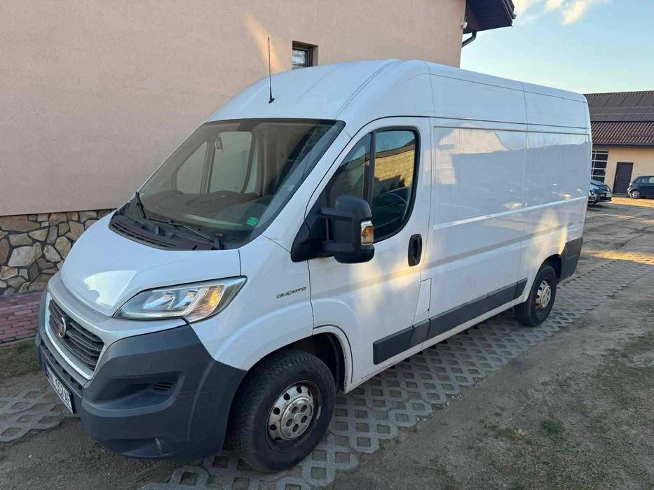 do wynajęcia bus Fiat DUCATO Wynajem aut dostawczych Mazowieckie
