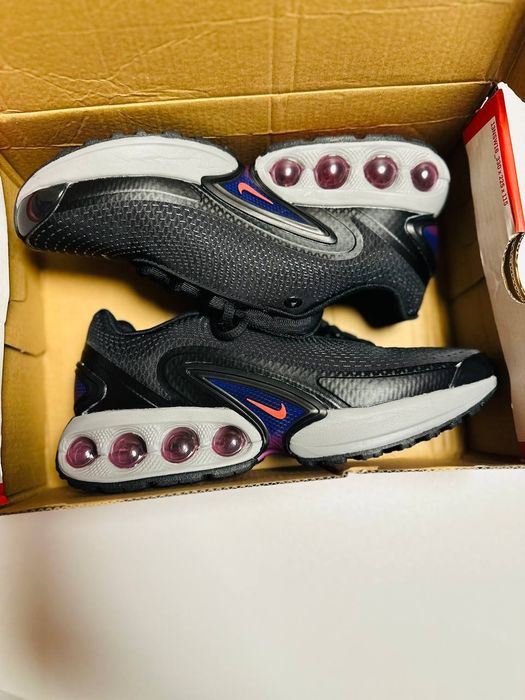 Nike dn size 42 ( 2 кольора у наявності)