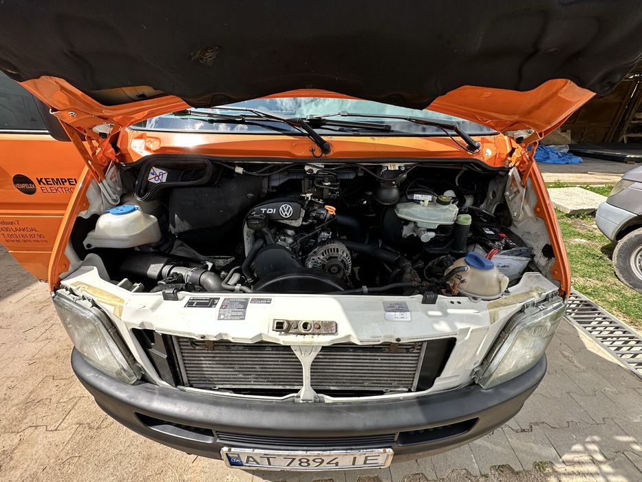 VOLKSWAGEEN LT 35 бус фургон