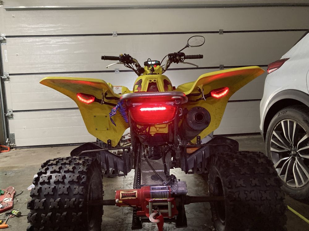 Suzuki ltz 400 quad sport