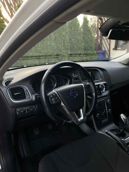 Volvo V40 Polecam