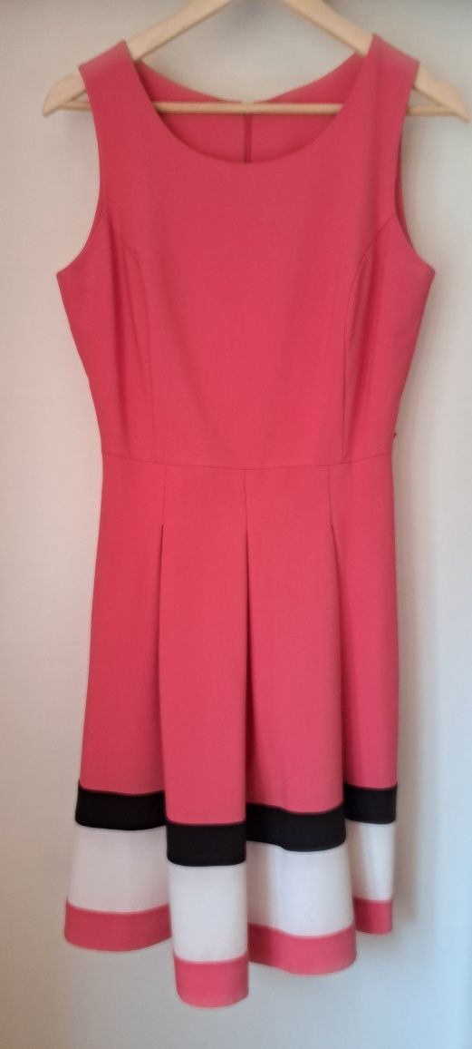 Sukienka  elegancka