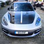 Porsche Panamera 4