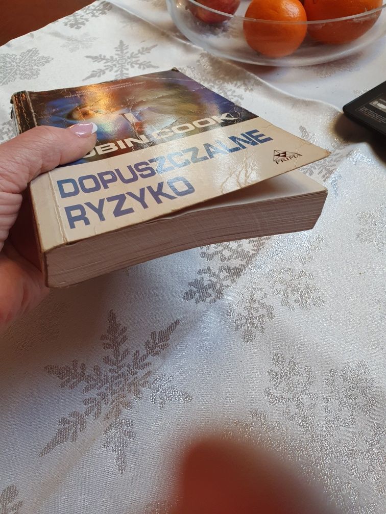 Dopuszczalne ryzyko . Robin Cook