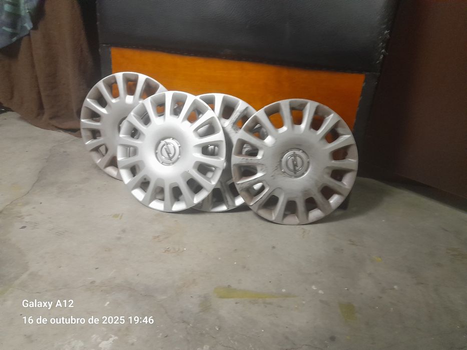 4 tampas de jante Opel Corsa