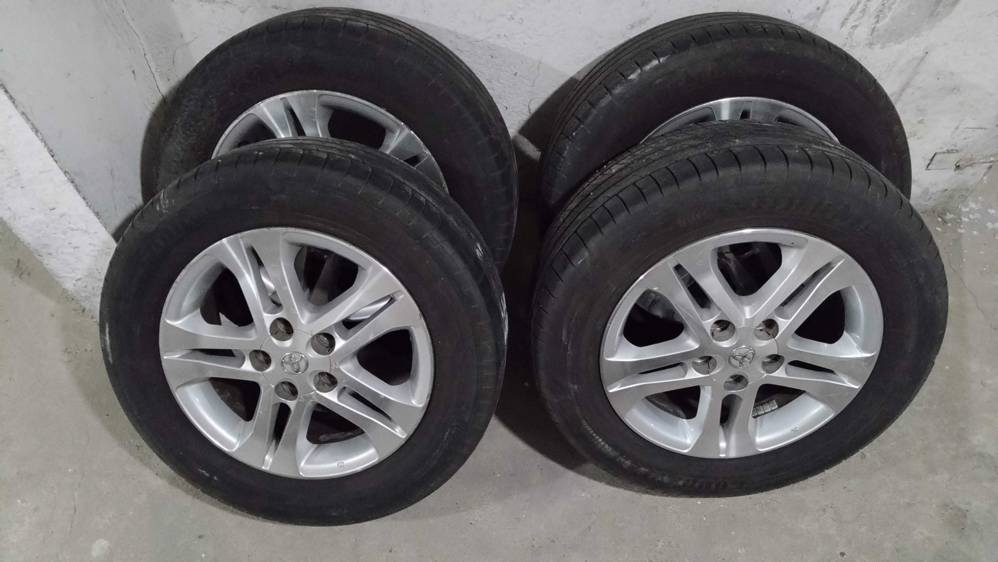 Alufelgi 16'' 5x114,3 (Toyota Previa II) 4 sztuki +śruby, +opony