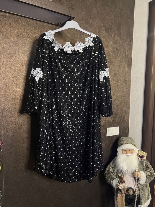 Розкішні нарядні сукні.