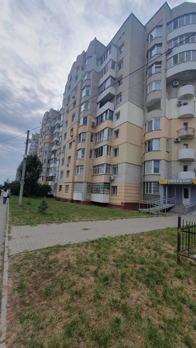 Продається  1-кімнатна квартира в новому будинку в районі Поділля!