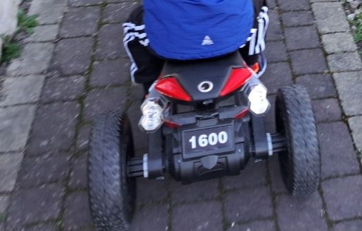 Motor na akumulator