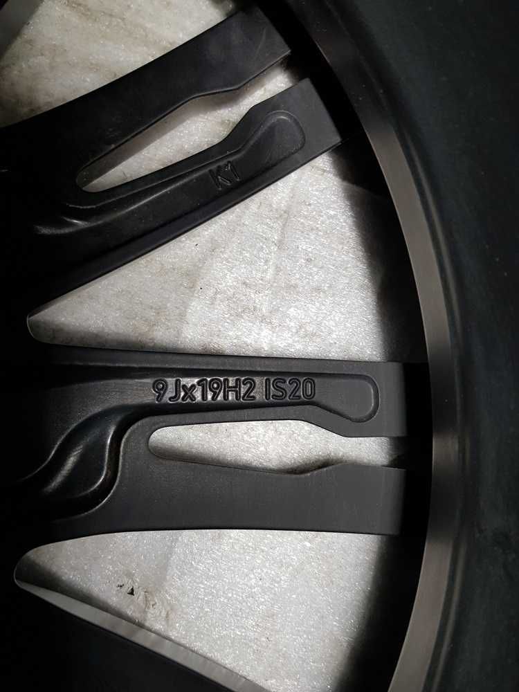 Felga BMW 19" 9Jx19 ET: 20 Double - Spoke 829M nr mag. 0/651