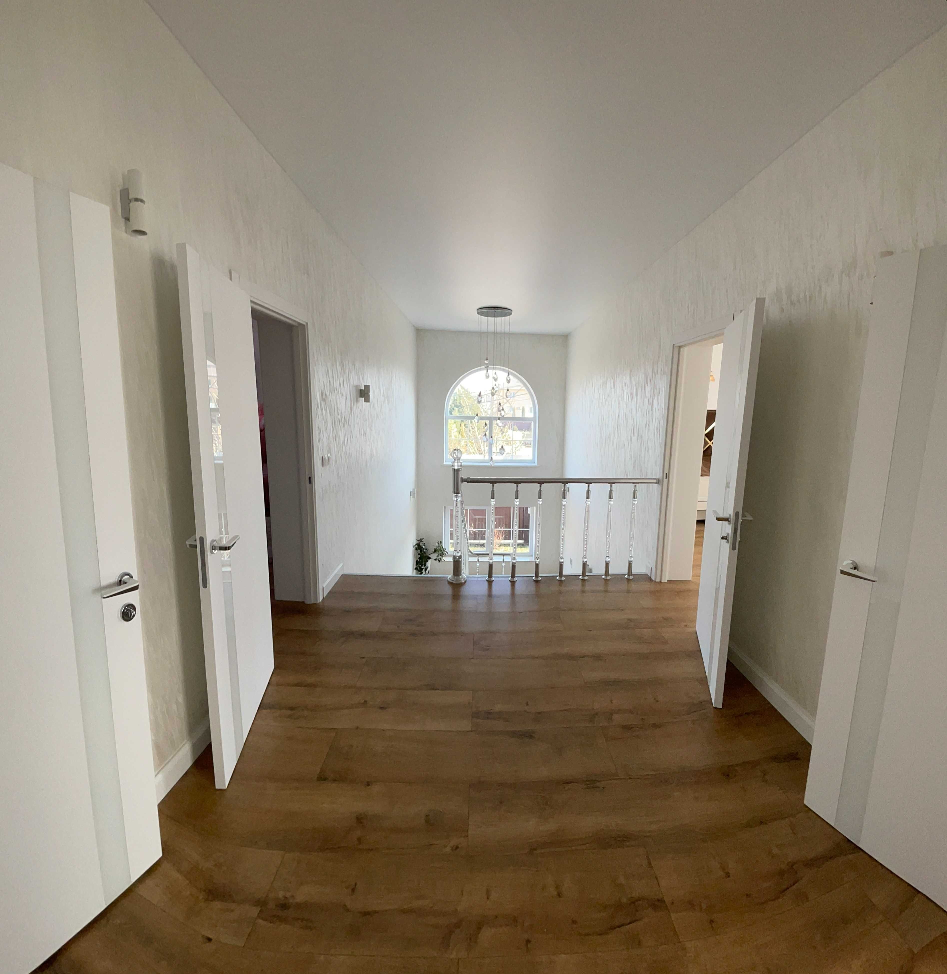 Продаж НОВОГО будинку 250m² +80m² гостьовий будинок з сауною + басейн