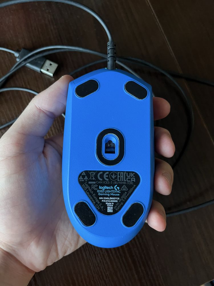 мишка g102 нова
