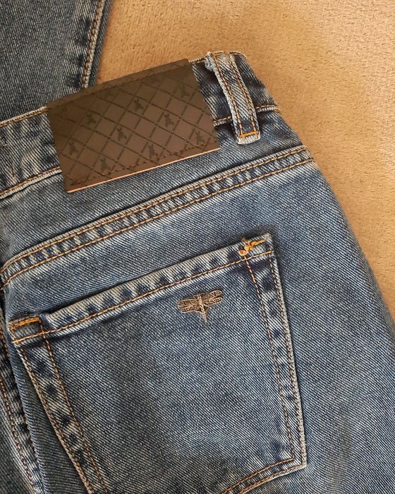 Сині джинси моми Mom