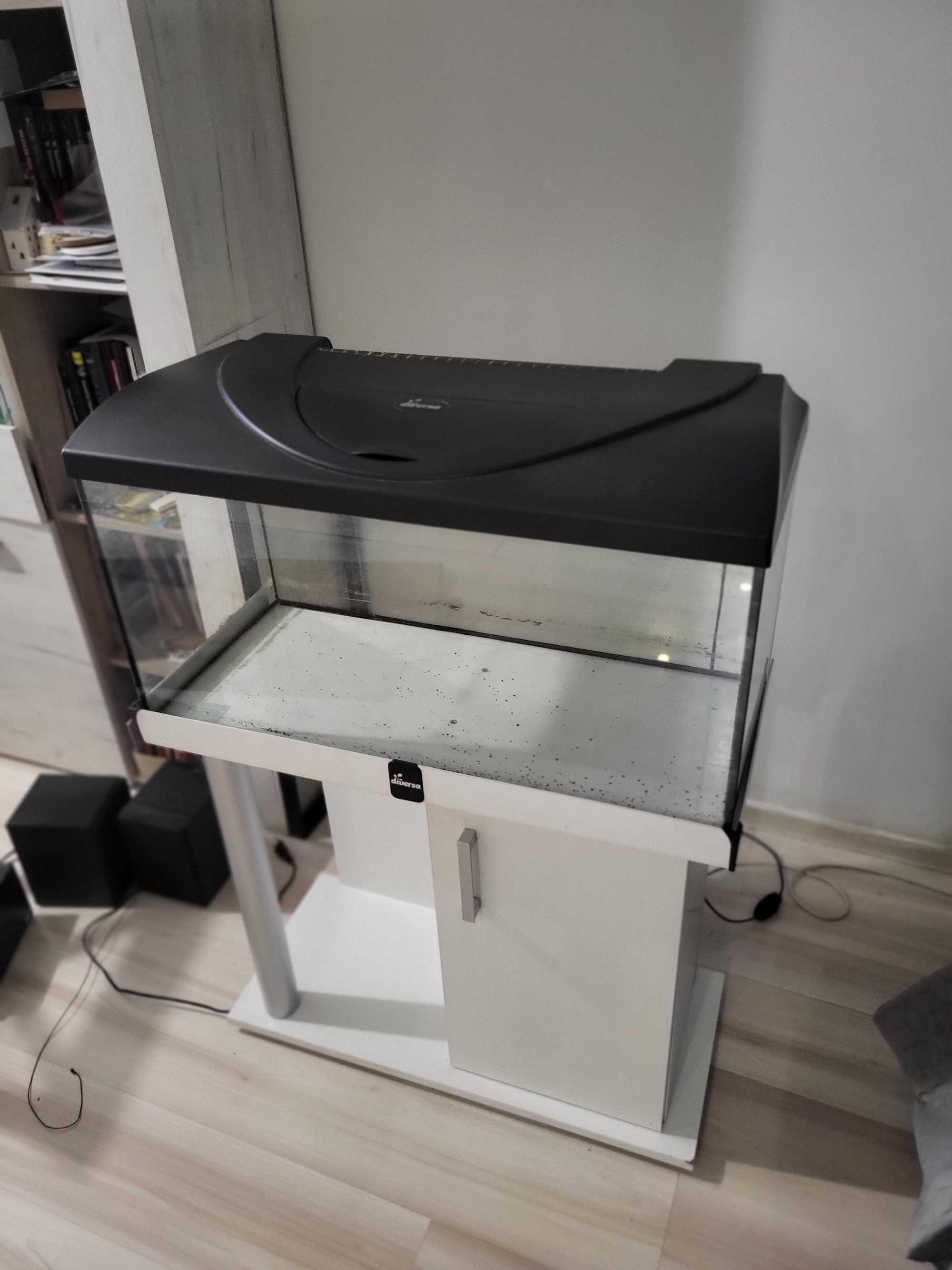 Sprzedam Akwarium 112 l diversa wraz z, szafka
