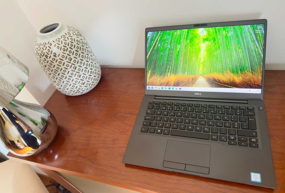 Dell 7400 14"FullHD/i5-8365u Quad Core/16Gb Ram/Ssd 256Gb/Bateria 4H