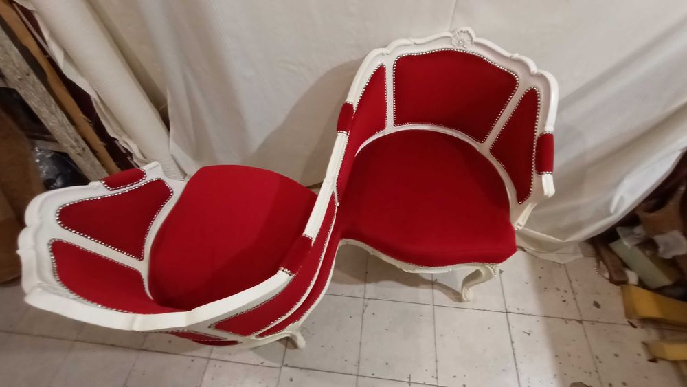 Elegancki fotel tete-a-tete w stylu ludwikowskim