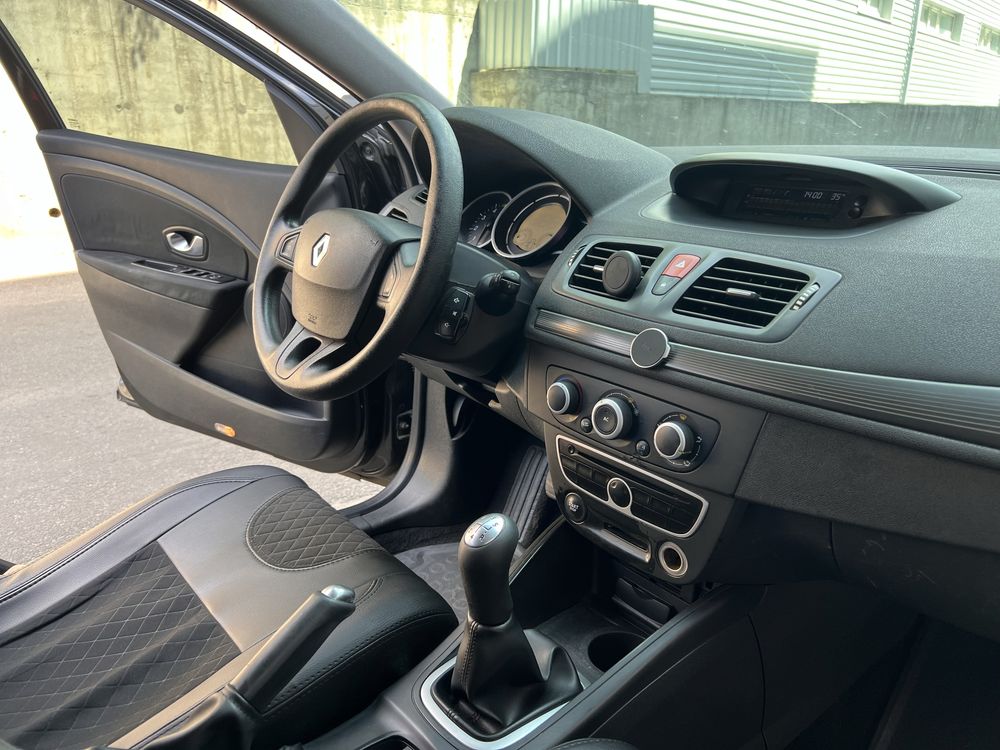 Renault Megane 3 2009 год 1.5 Дизель k9k