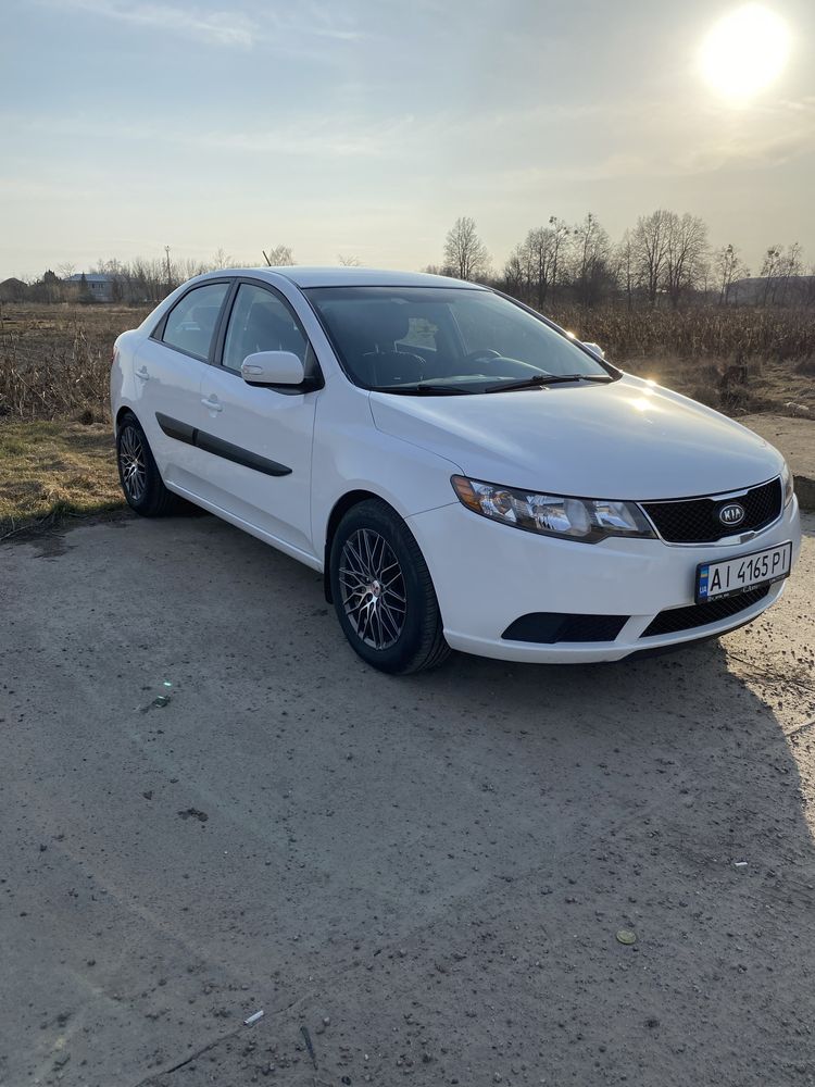 Kia Forte(cerato) 2010