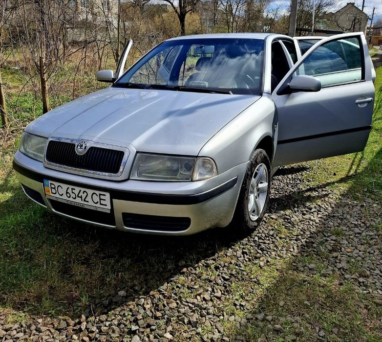 Шкода октавія тур