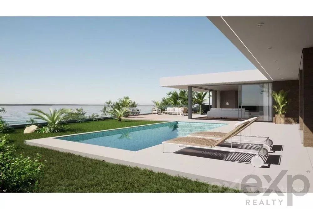 Moradias de Luxo T3 Vista Mar Definitiva na Calheta, Ilha da Madeira