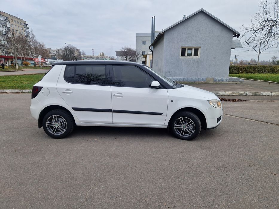Шкода Фабія 1.4 бензин