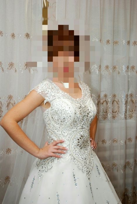 Продам эксклюзивное свадебное платье