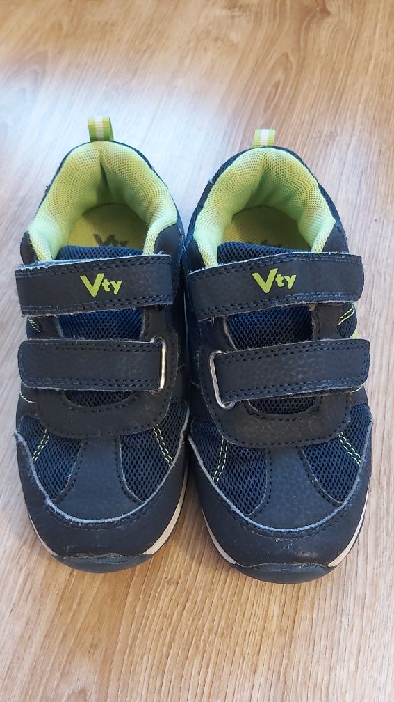 Adidasy Vty rozmiar 29 - buty dla chłopca