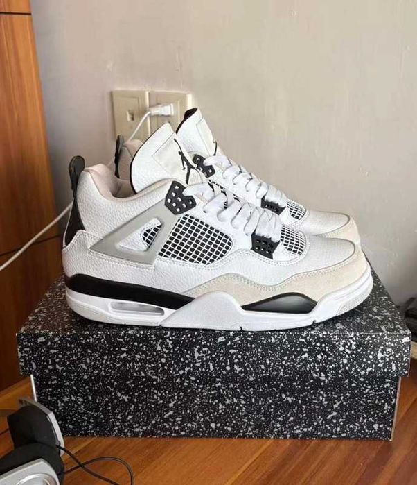 Buty meskie Mokasyny Jordan 4 Retro military black R.46