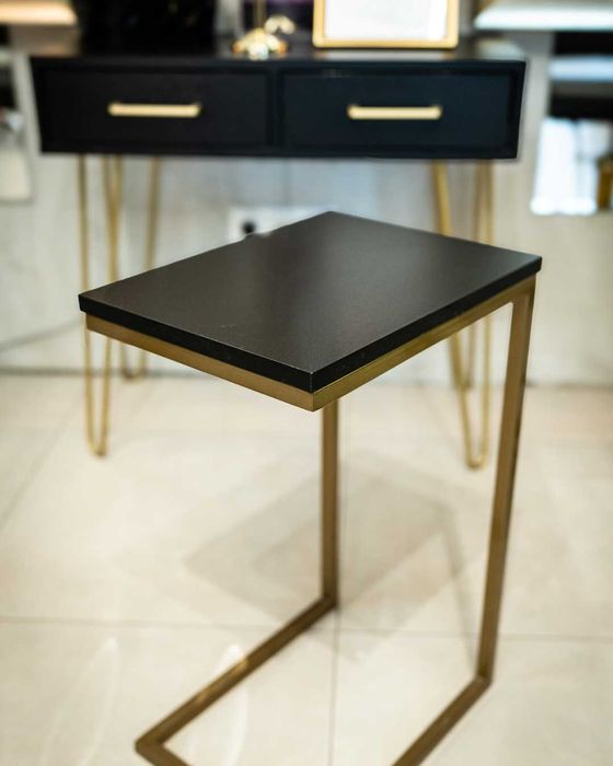 Stolik kawowy pomocnik używany super stan