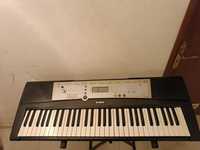 Órgão Musical Yamaha PSR E 250