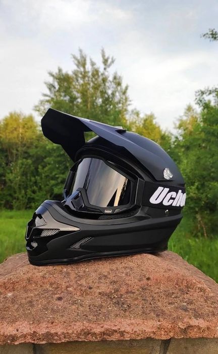 Мото шолом кросовий/ендуро з окулярами