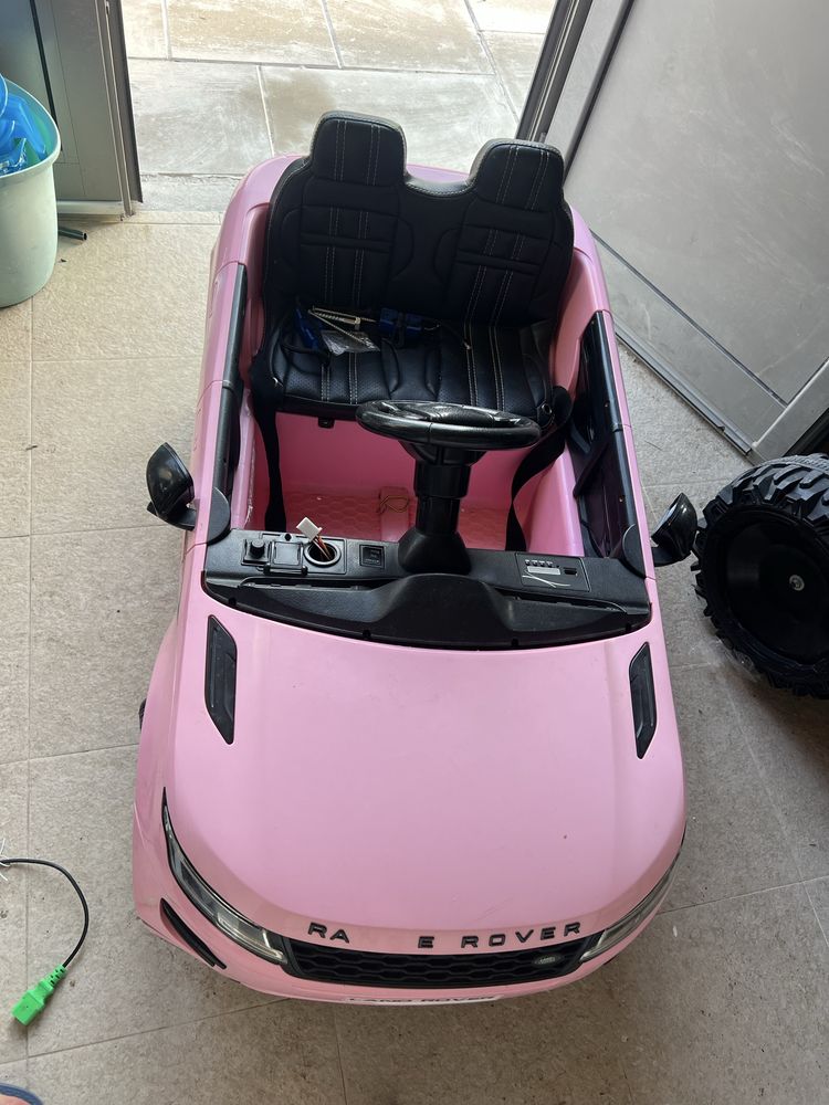 4 Carros 12v com defeitos a funcionar