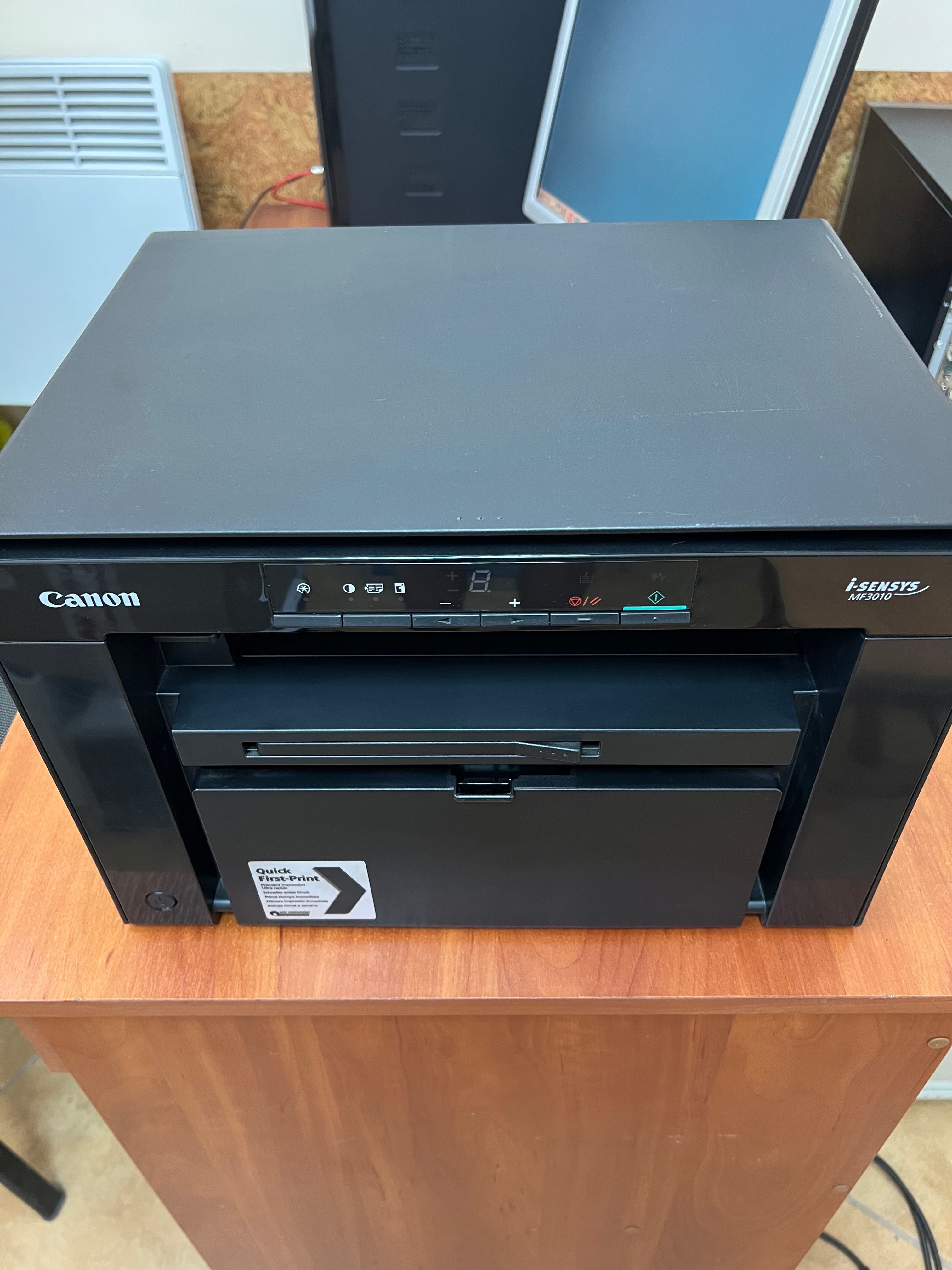 Canon MF3010 копір принтер сканер пробіг 4к