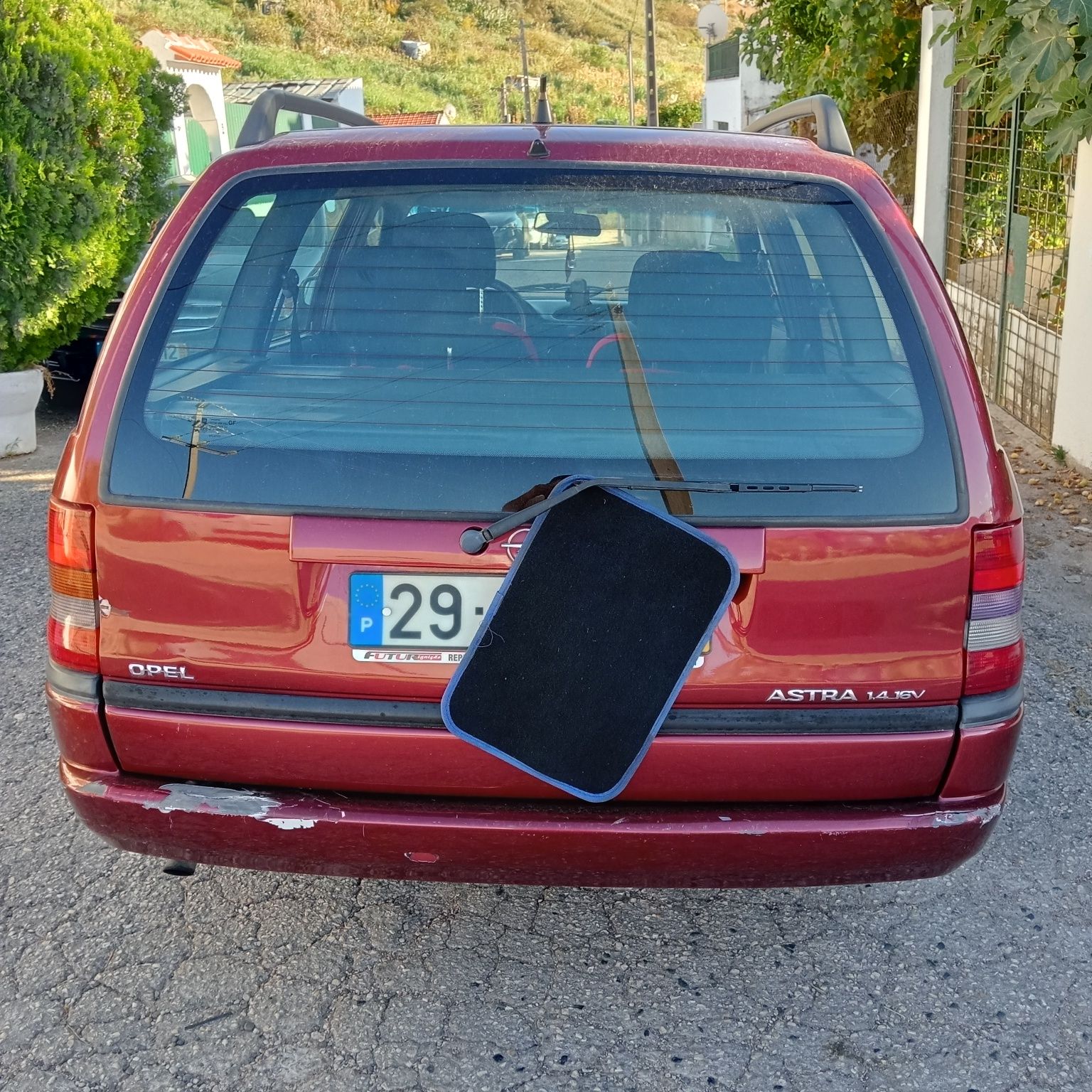 Opel Astra 98 tudo em dia
