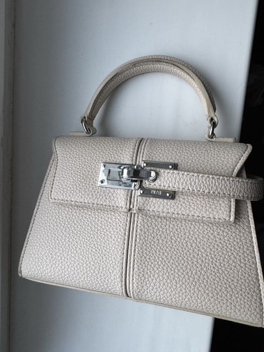 Маленька сумочка