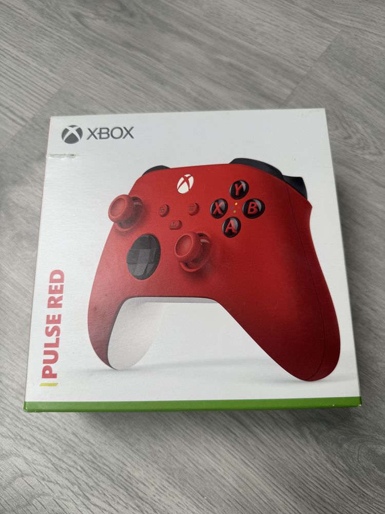 Konsola Microsoft Xbox Series S 512GB + 2 x Pad + stacja ładujaca