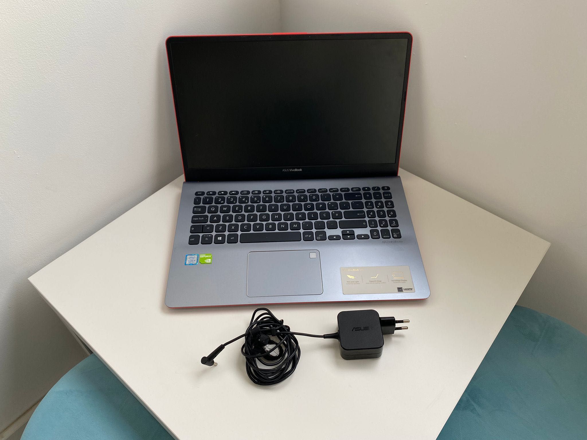 Asus VivoBook S15 – Portátil leve, rápido e pronto a usar