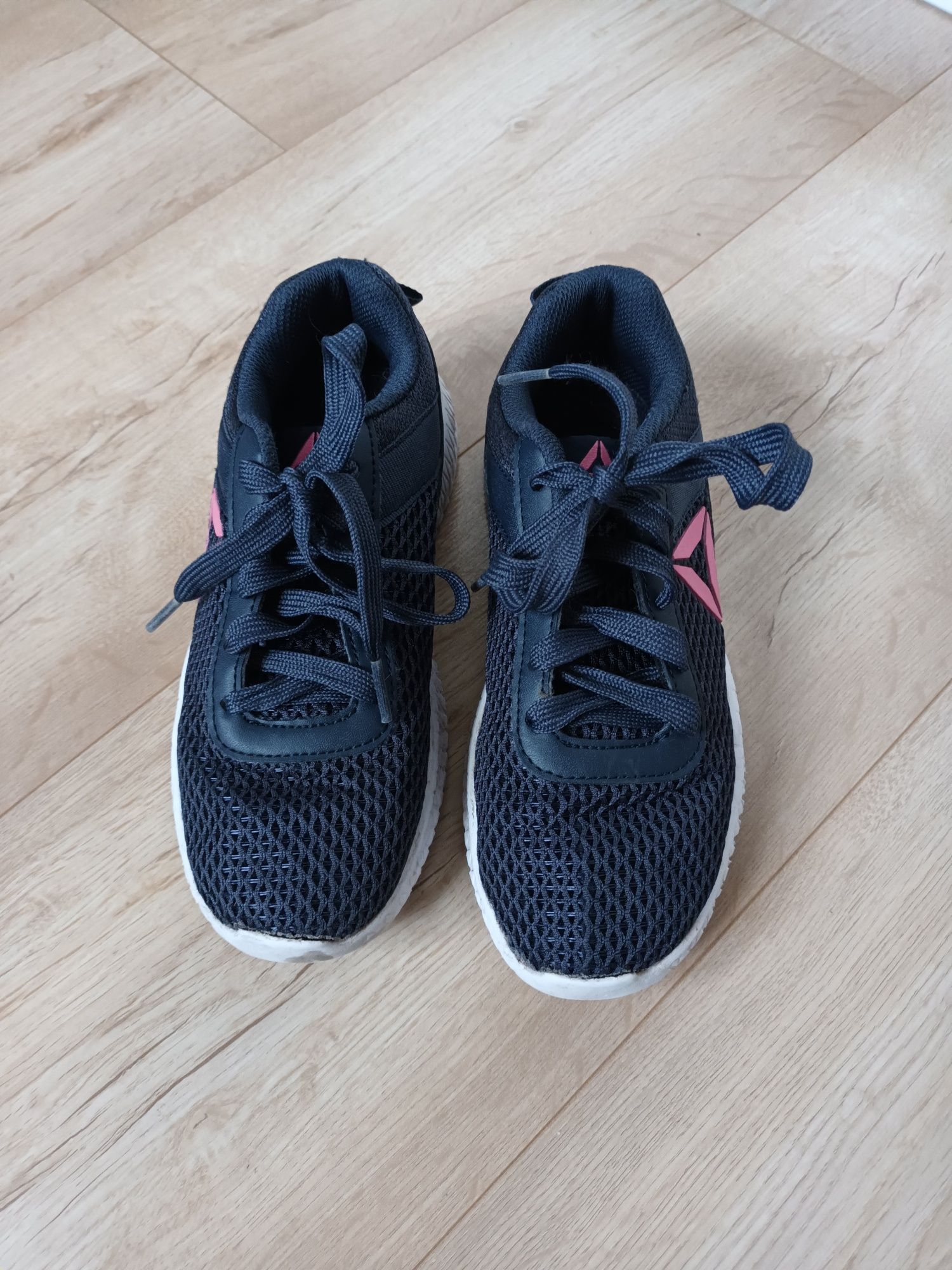 Reebok buty młodzieżowe rozmiar 32