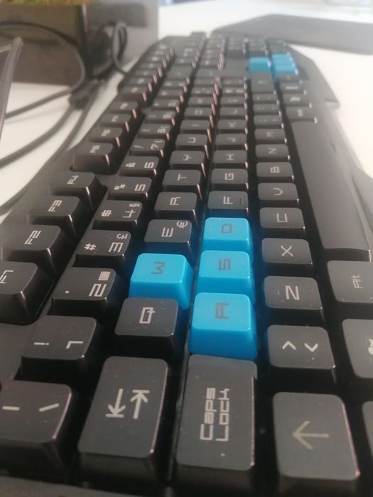 Teclado Polygon blue