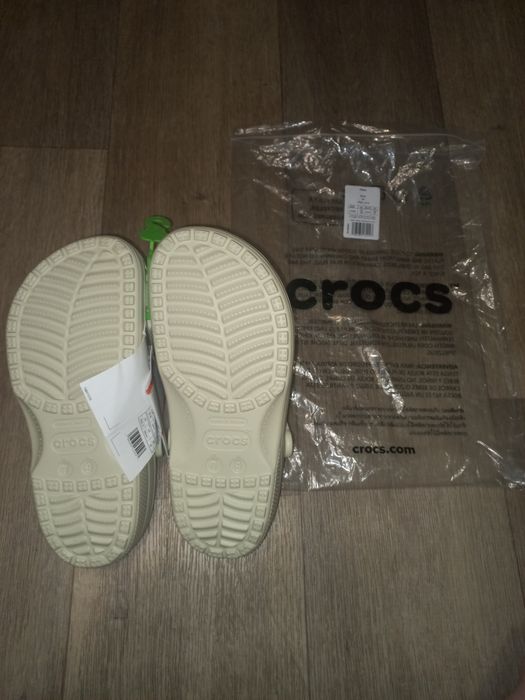 Крокси      Crocs