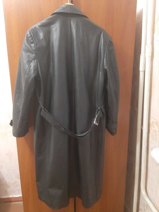 Плащ чоловічий з натуральної шкіри новий L