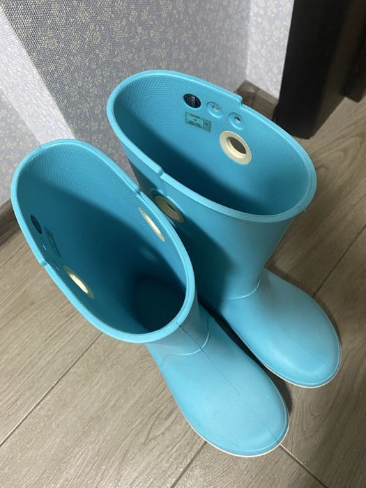 Чоботи гумові високі