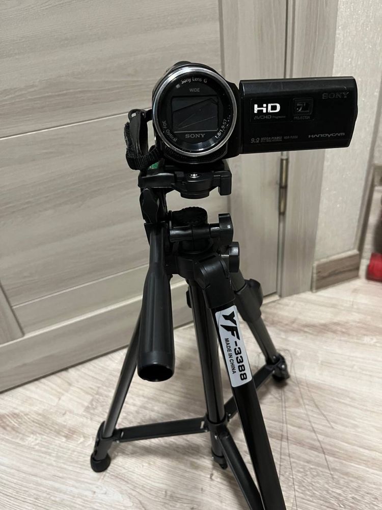 Відеокамера SONY HDR-PJ530