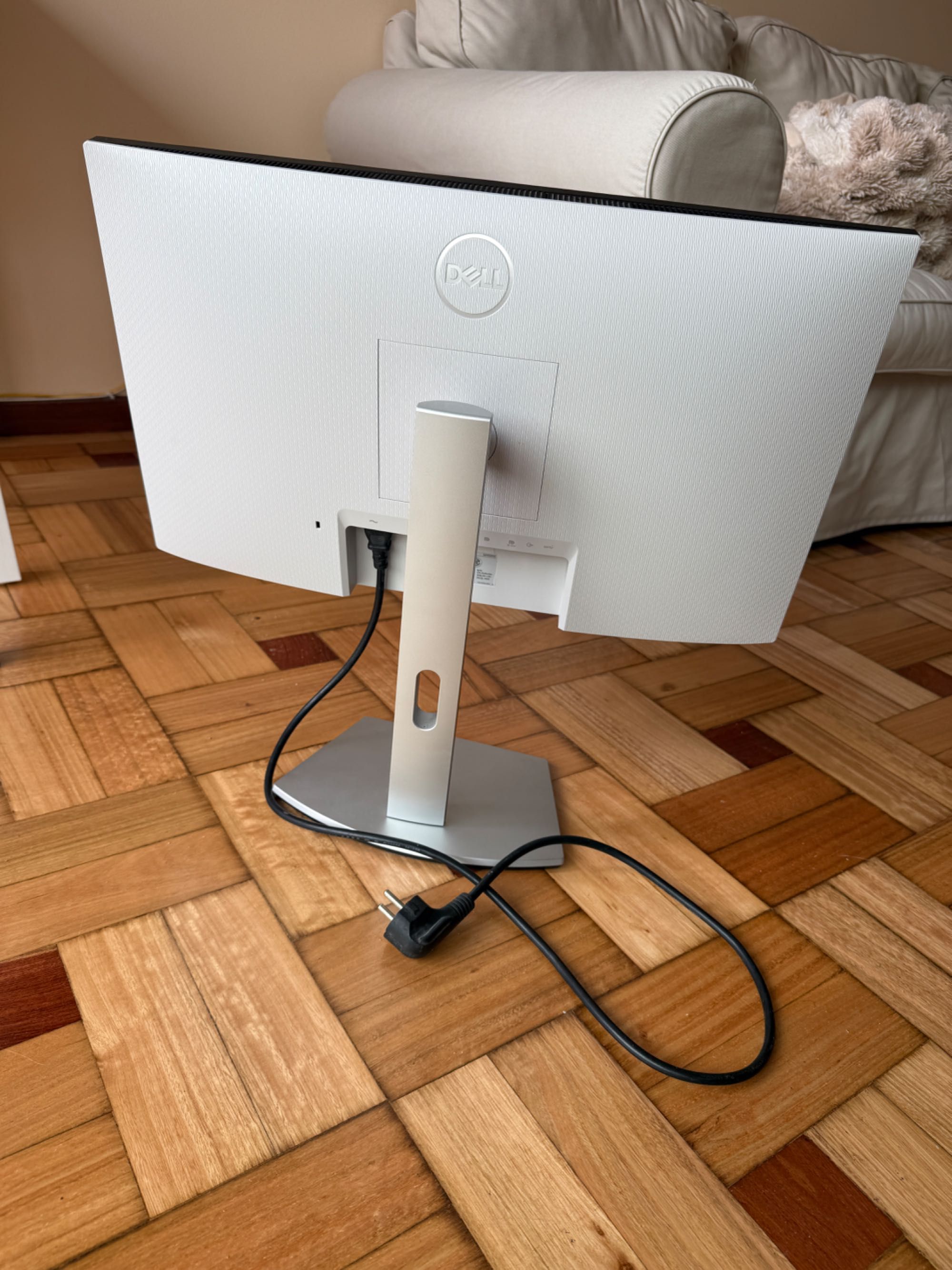 Monitor Dell S2422HZ 24” FHD IPS com Câmera Pop-up e Áudio - como novo
