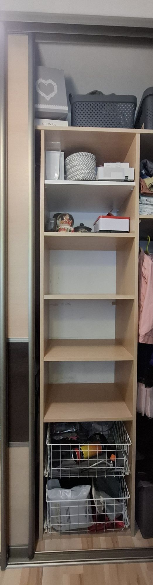 Szafa do wnęki trzydrzwiowa