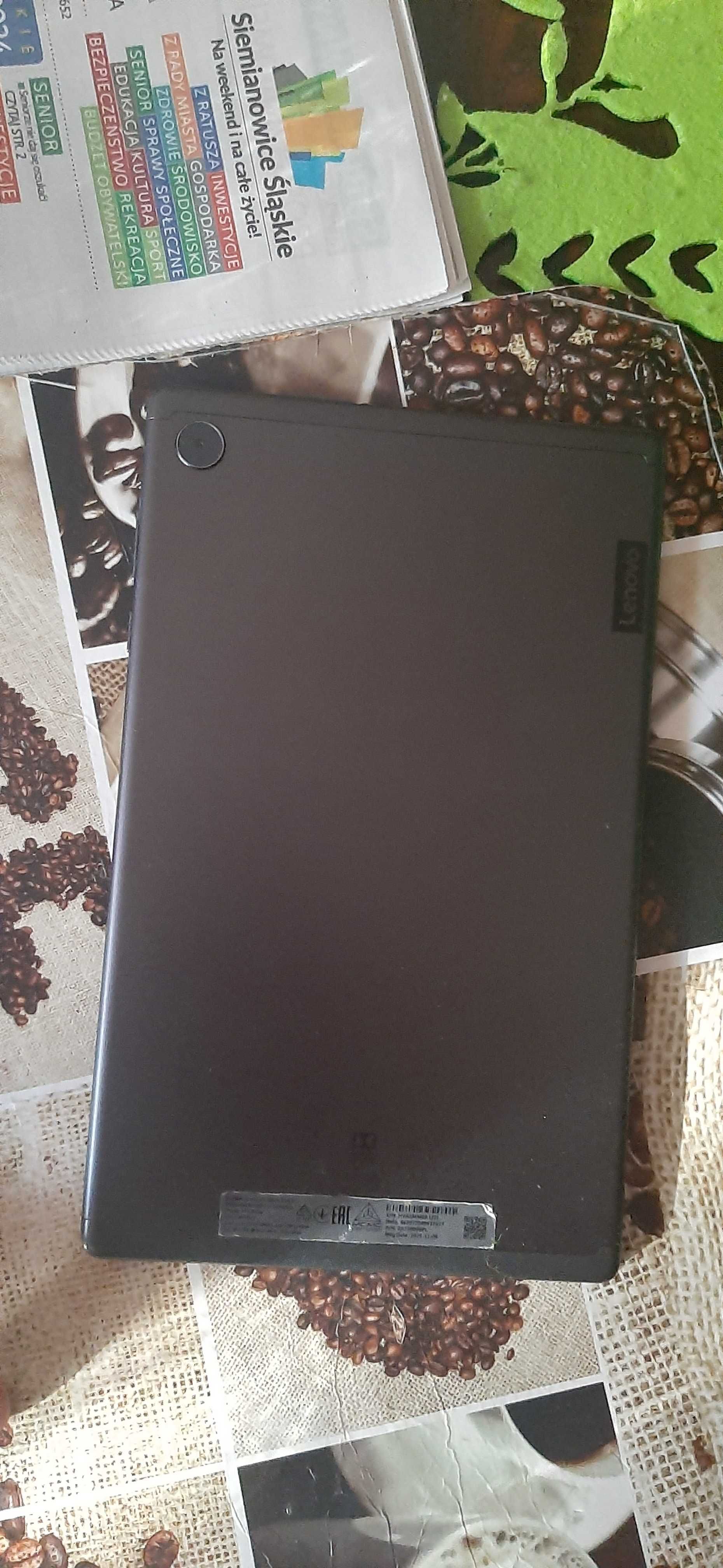 Sprzedam tablet Lenovo TAB M10 3 generacji, uszkodzony