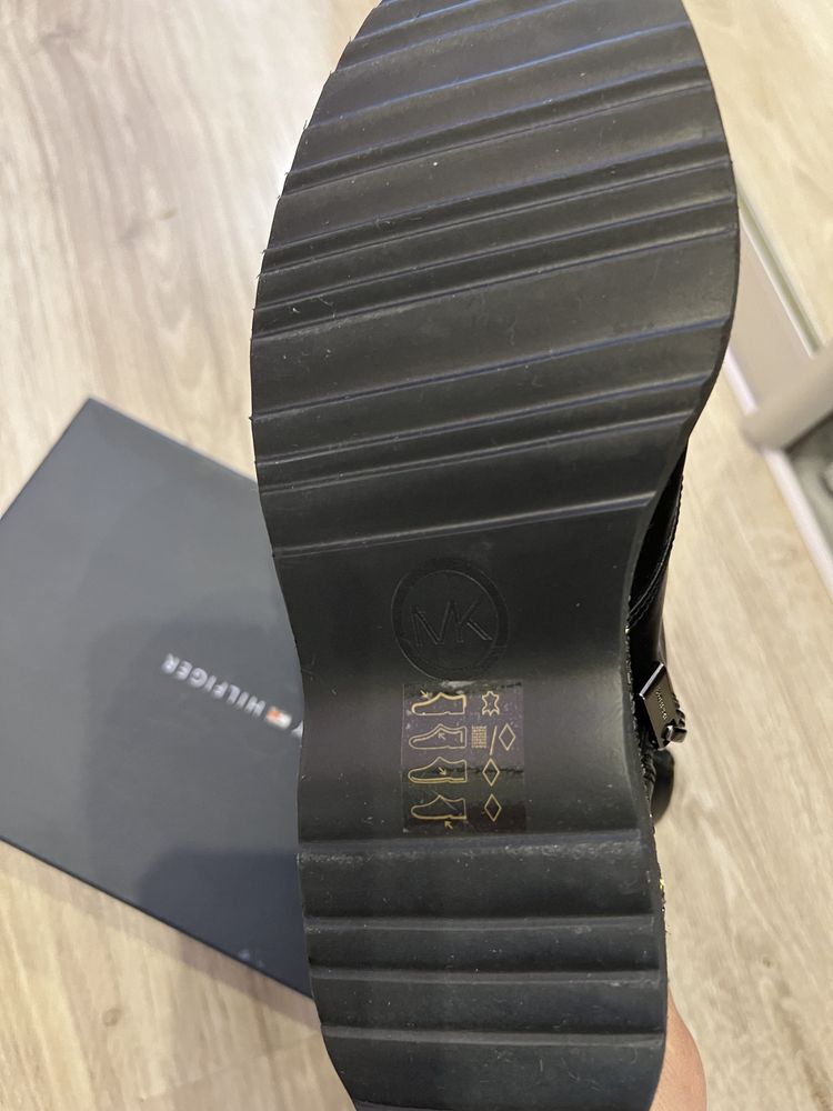 Ботинки Michael Kors